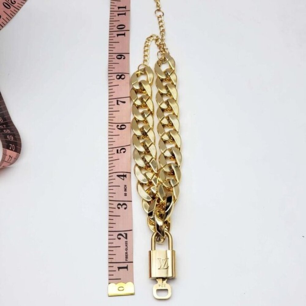Authentic Louis Vuitton Lock&  Key with Unbranded Cuban Style Gold Plated Chain - Picture 8 of 11